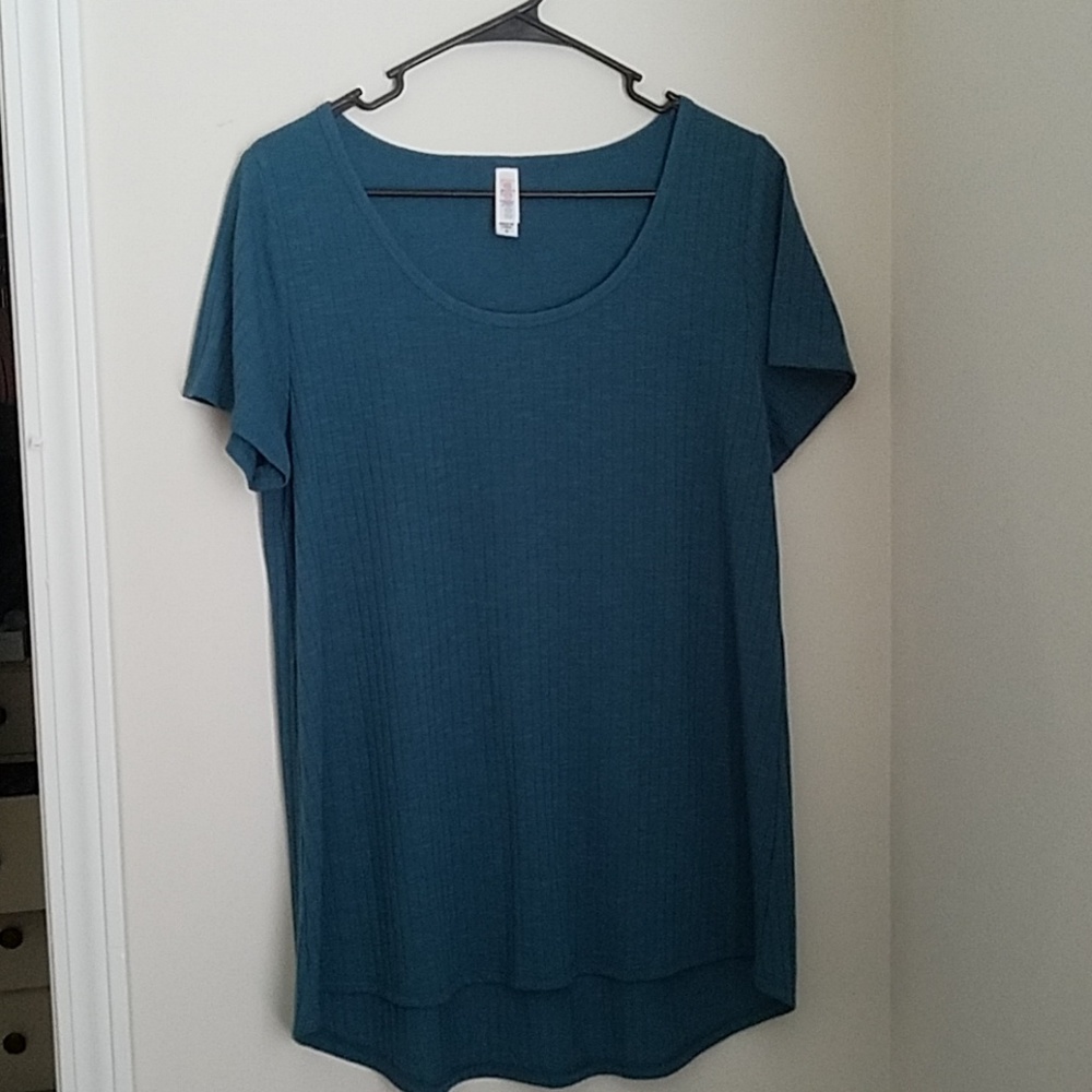 Lularoe classic t